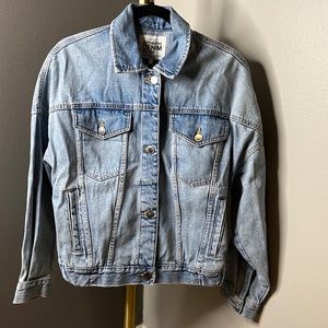 Zara, XS (over sized), denim jacket with ruching around the waist in back!